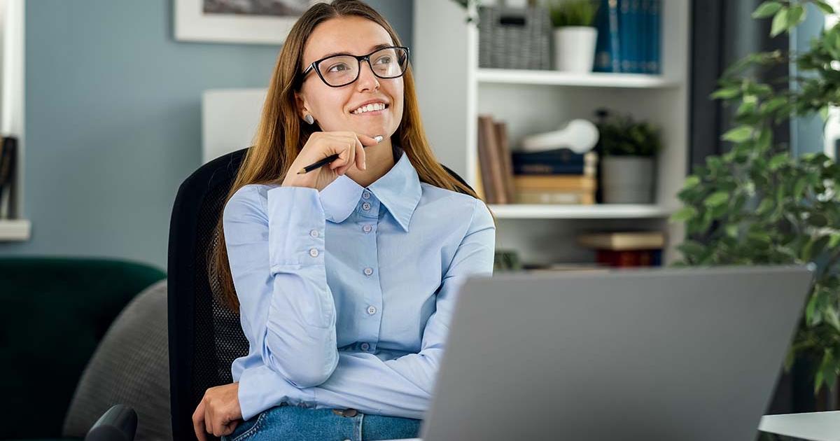 Richtig Sitzen Am Schreibtisch Tipps Zur Haltung